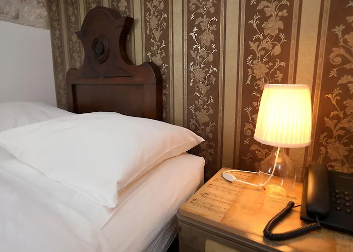 Carrara Bed & Breakfast