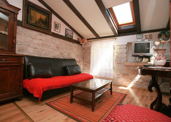 Bed & Breakfast Carrara Traù