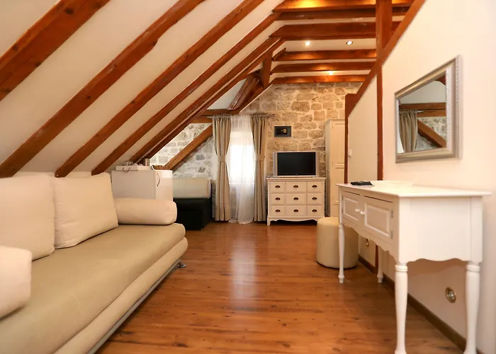 Bed & Breakfast Carrara Traù