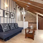 B&B Carrara 트로기르