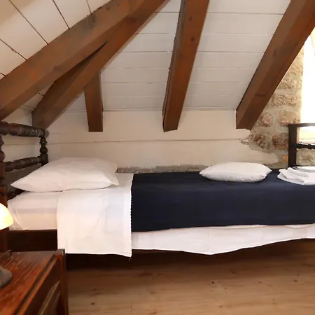 Carrara Bed and breakfast