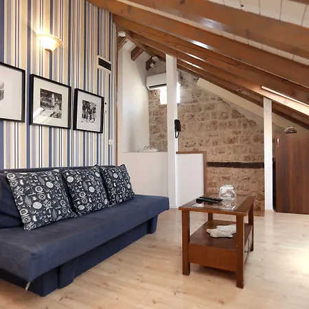 Bed and breakfast Carrara Trogir