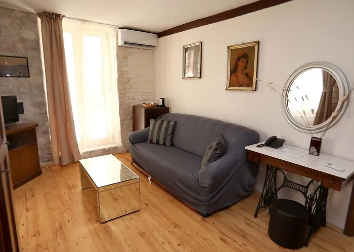 Carrara Отель типа 