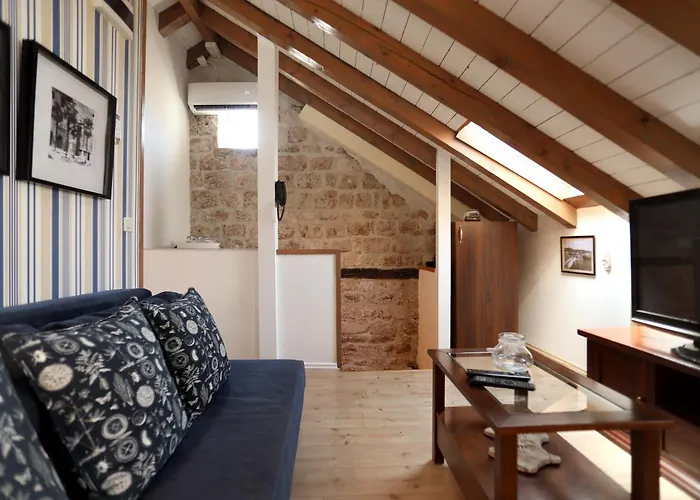 Carrara Отель типа 