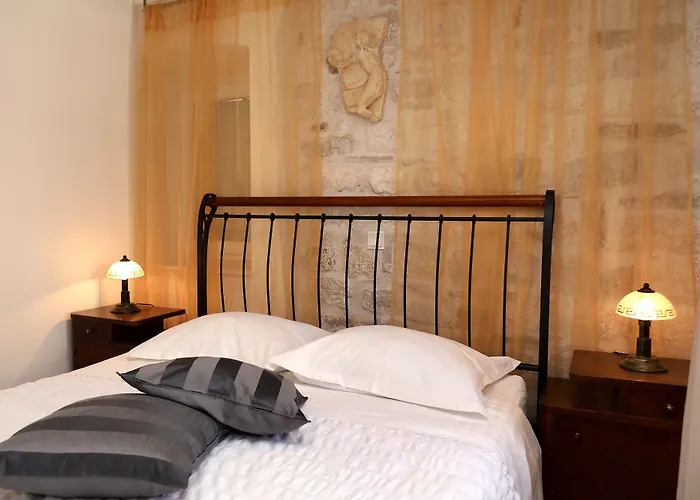 Carrara Отель типа 