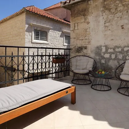 Carrara Bed & Breakfast Trogir