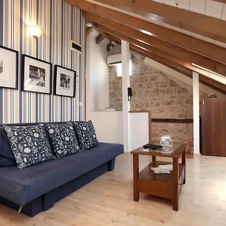 Bed & Breakfast Carrara 3*