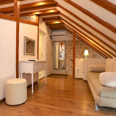 Carrara 3* Trogir