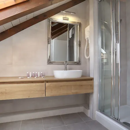 Bed & Breakfast Carrara 3*